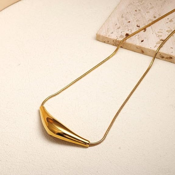 Lumora Sculpted Elegance Necklace – Gold Plated