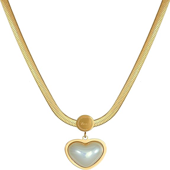🎁 Lumora Pearl Heart Necklace – Timeless Elegance in Gold (100% off)